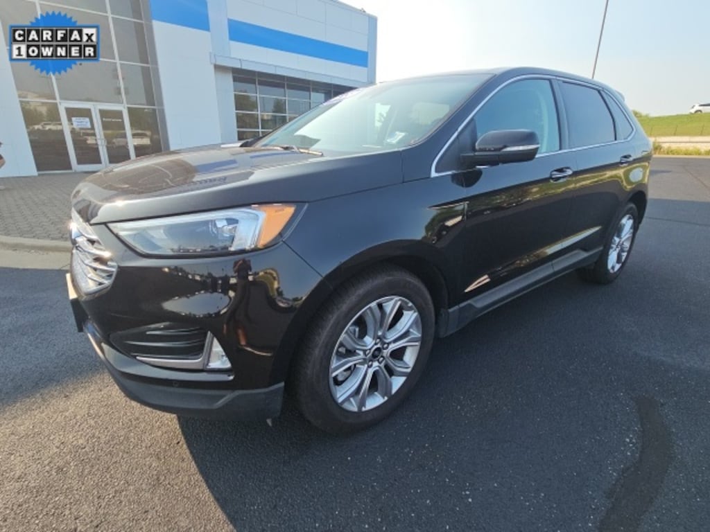 Used 2024 Ford Edge Titanium SUV