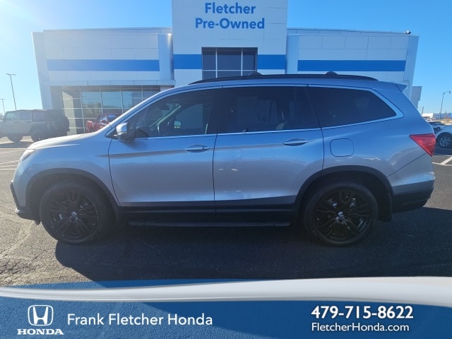2021 Honda Pilot SE's photo