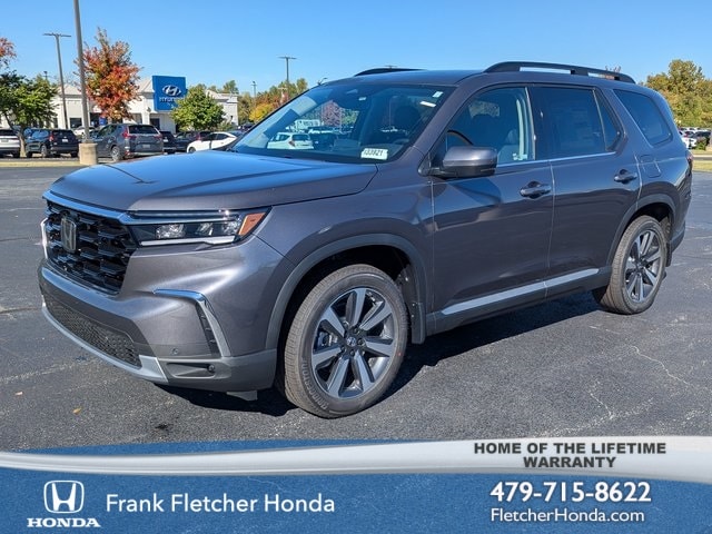 2025 Honda Pilot Touring's photo