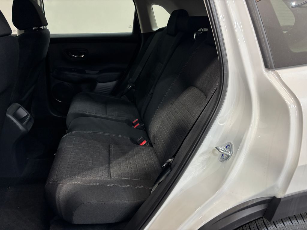 2026 Honda HR-V LX - Photo 28