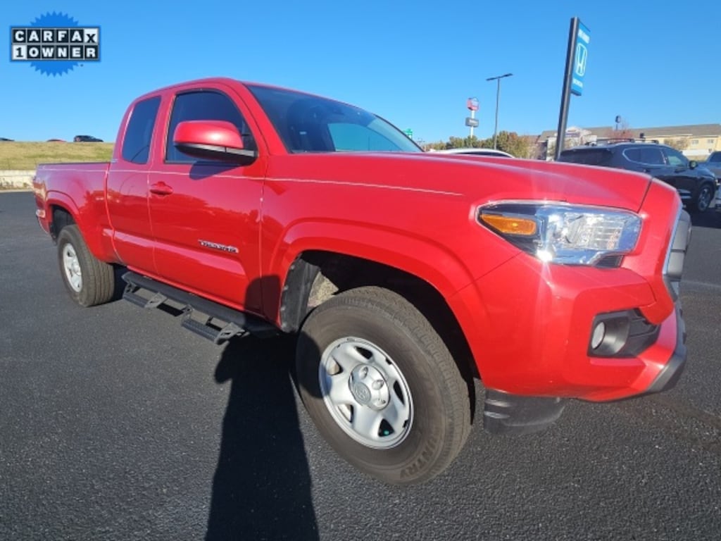 Used 2023 Toyota Tacoma SR5 Truck