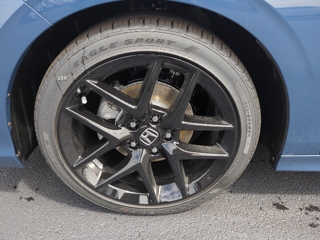 2026 Honda Civic Sport photo 3