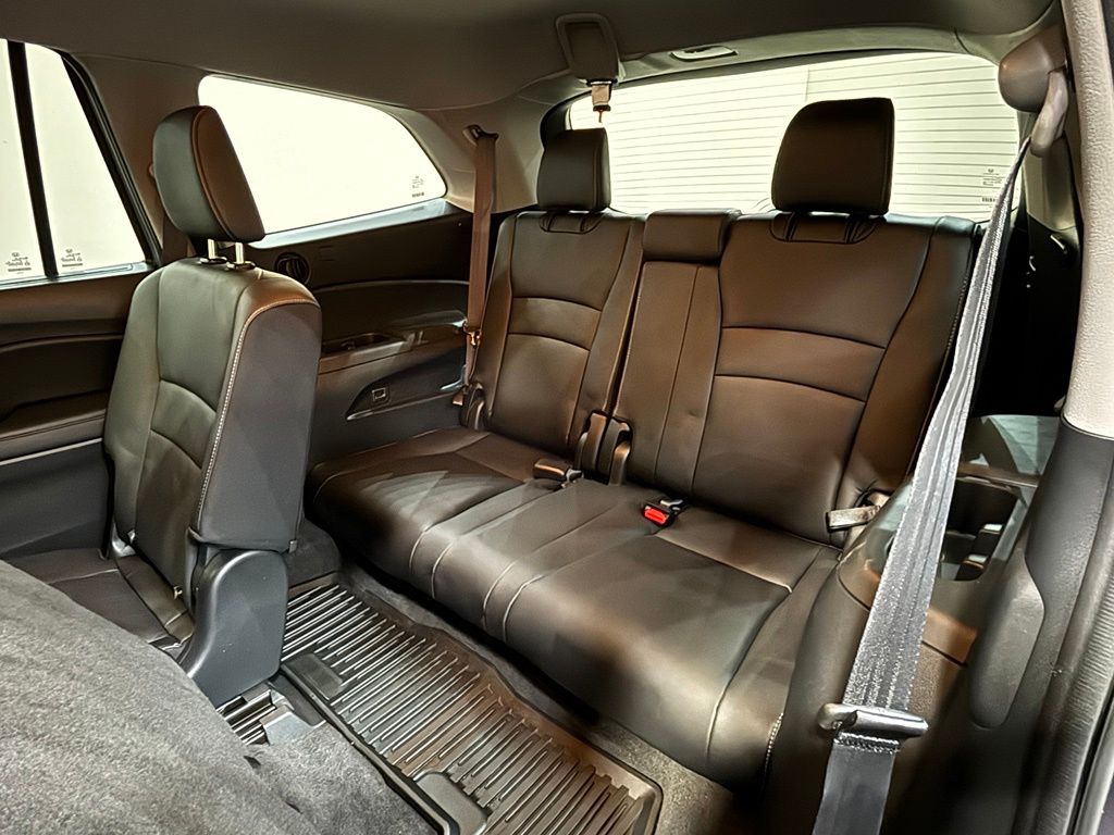 2021 Honda Pilot SE - Photo 30