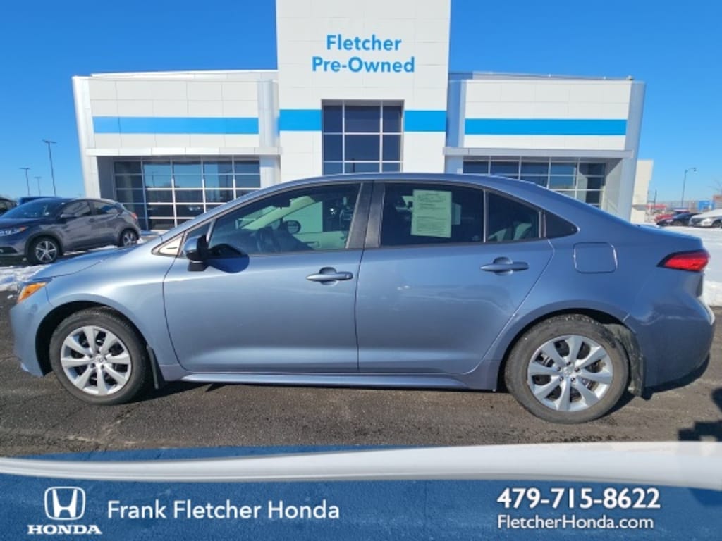 Used 2022 Toyota Corolla LE Sedan