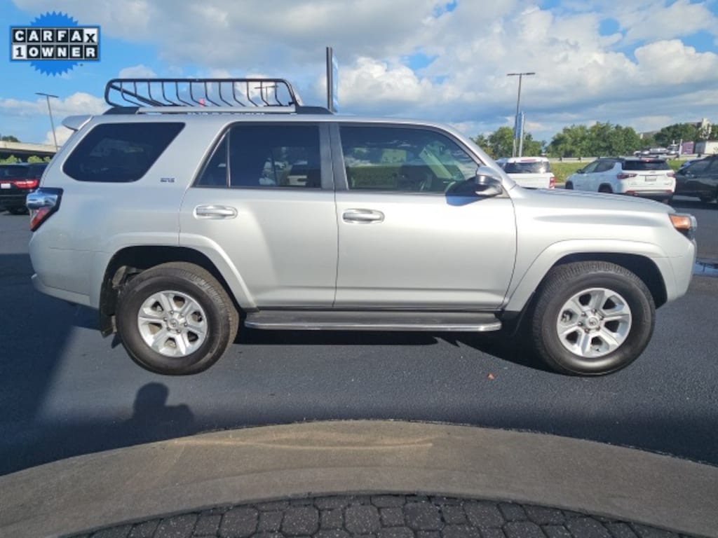 Used 2022 Toyota 4Runner SR5 SUV