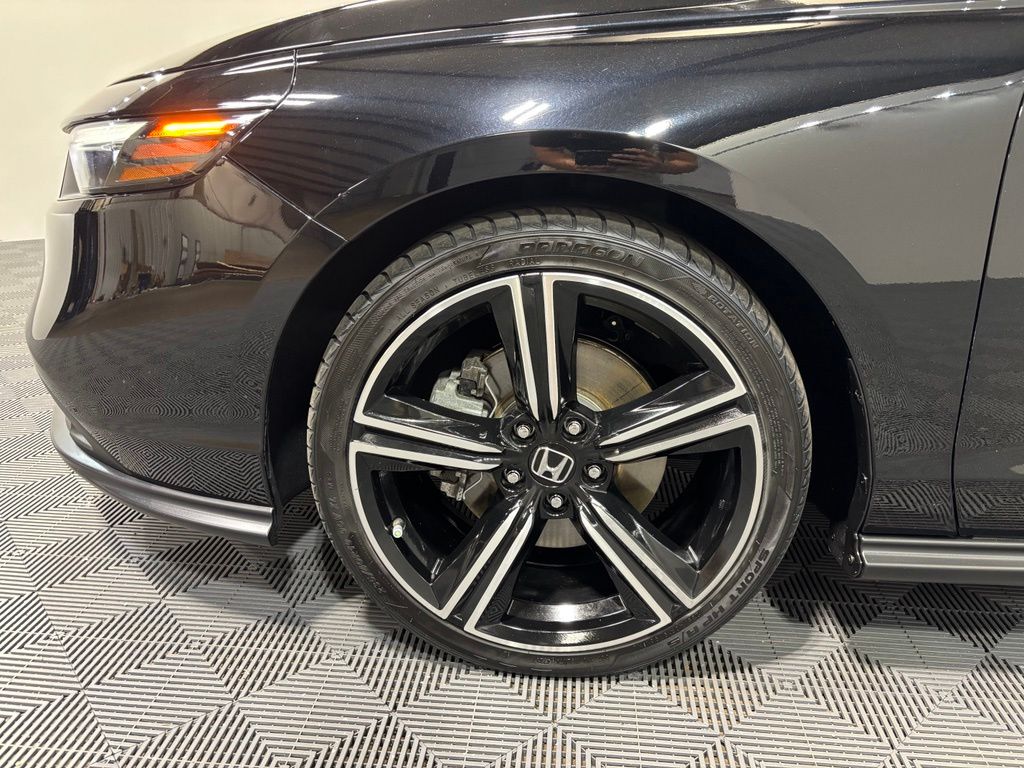 2023 Honda Accord Hybrid Sport - Photo 9
