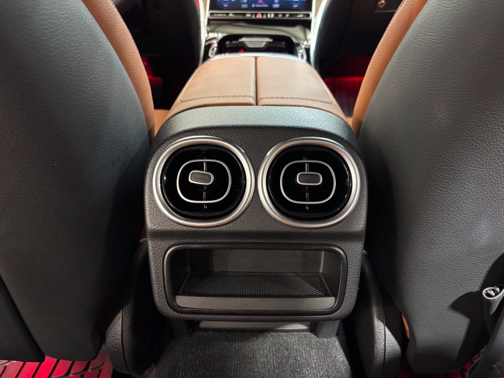 2023 Mercedes-Benz C-Class Sedan C 300 - Photo 32