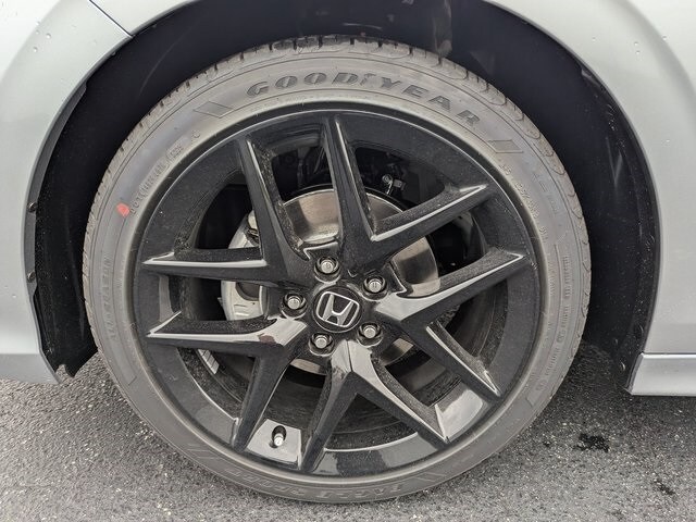 2026 Honda Civic Sport photo 3