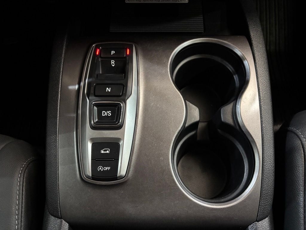 2021 Honda Pilot SE - Photo 28