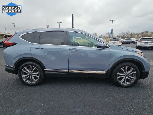 2022 Honda CR-V Touring photo 4