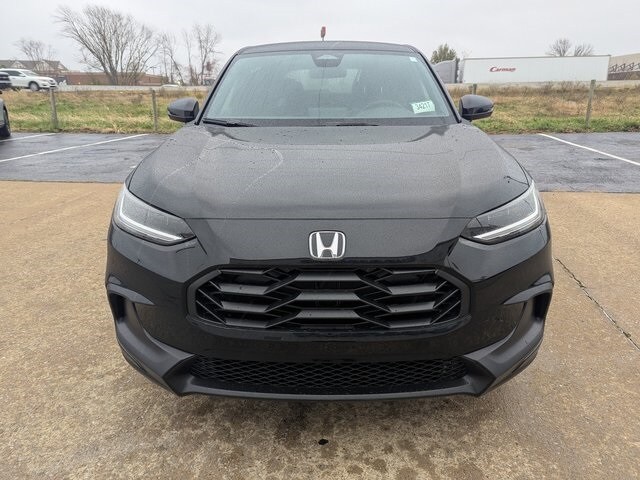 2026 Honda HR-V Sport photo 2
