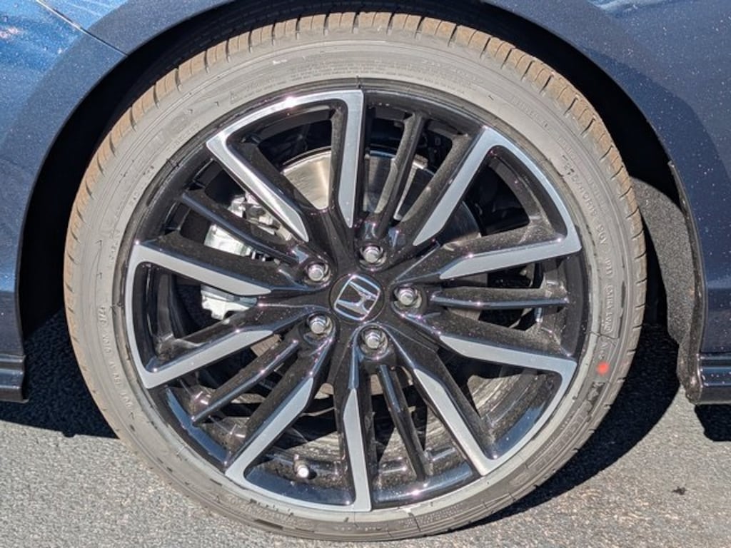 New 2025 Honda Accord Hybrid Touring Sedan