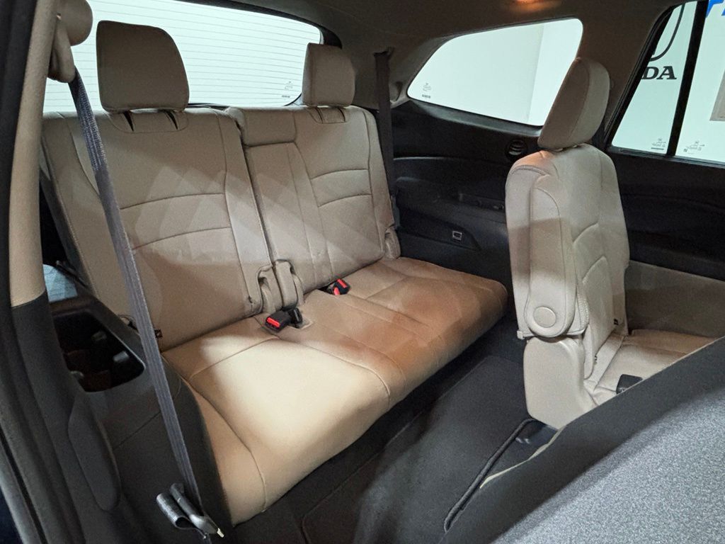 2021 Honda Pilot Elite - Photo 37