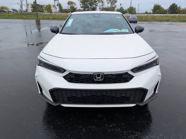 2026 Honda Civic Hybrid Sport Touring Hatchback photo 3