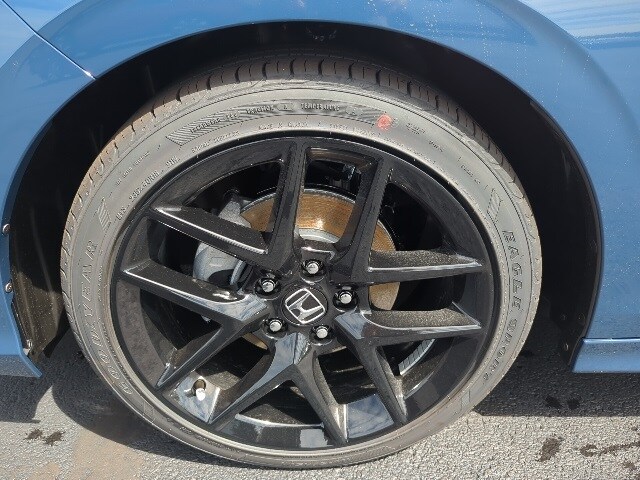 2026 Honda Civic Sport photo 3