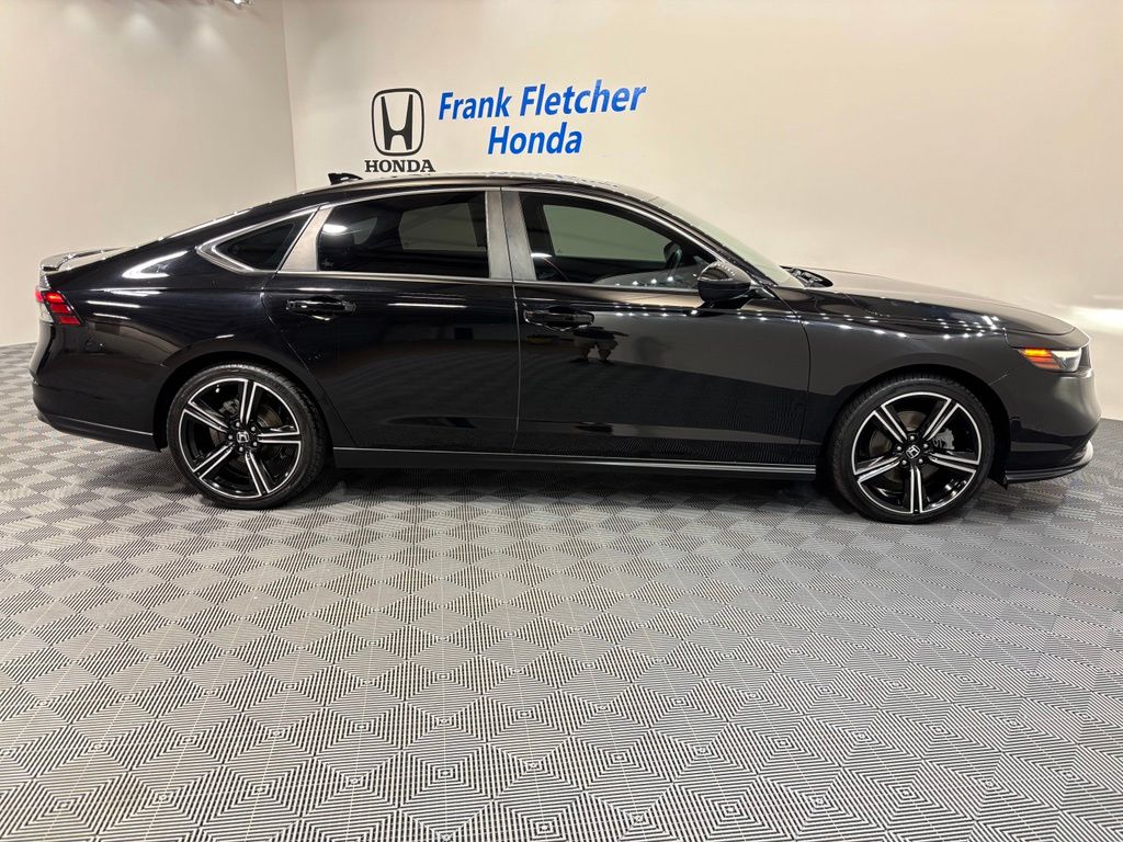 2023 Honda Accord Hybrid Sport - Photo 7
