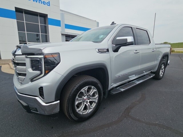 2022 Gmc Sierra 1500 SLE photo 4