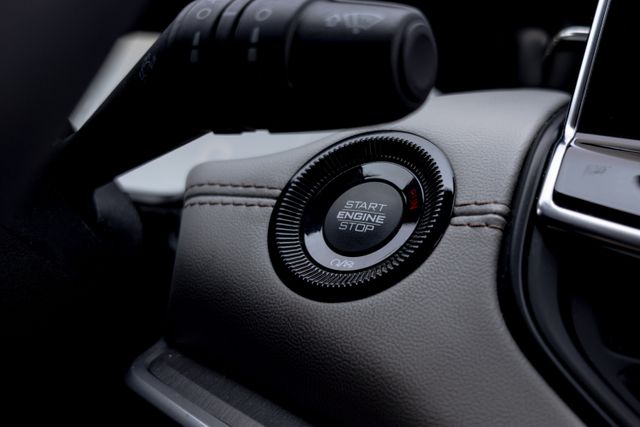 2025 Jeep Compass Limited - Photo 7