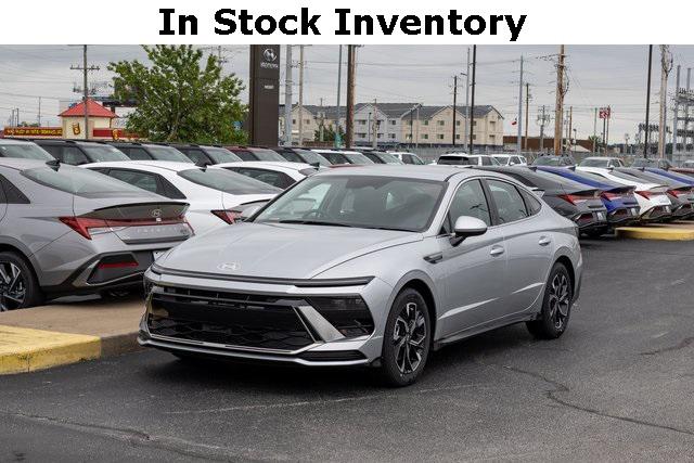 2025 Hyundai Sonata Sedan 