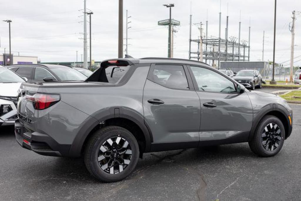 New 2026 Hyundai Santa Cruz SEL Activity FWD Truck Crew Cab