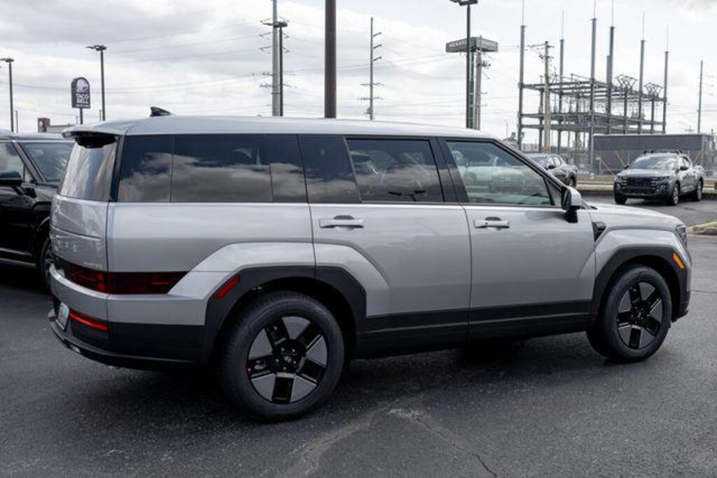 New 2026 Hyundai Santa Fe Hybrid SE SUV