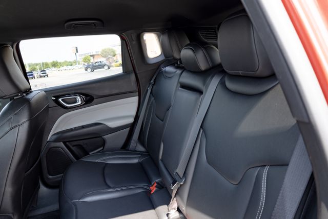 2025 Jeep Compass Limited - Photo 13