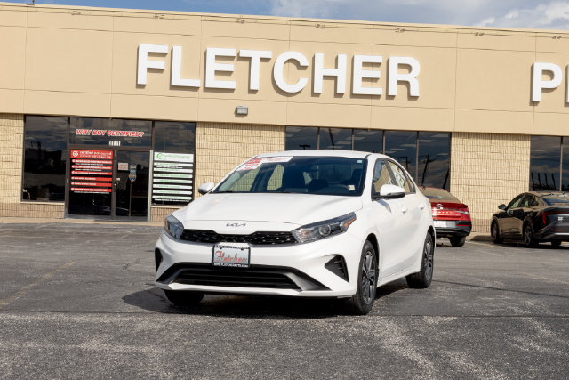 Used 2024 Kia Forte LXS Sedan