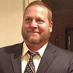 Staff member Larry Keen from 8308d0d52b2e