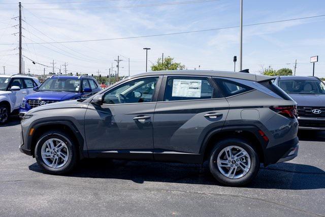 2026 Hyundai Tucson SE photo 4