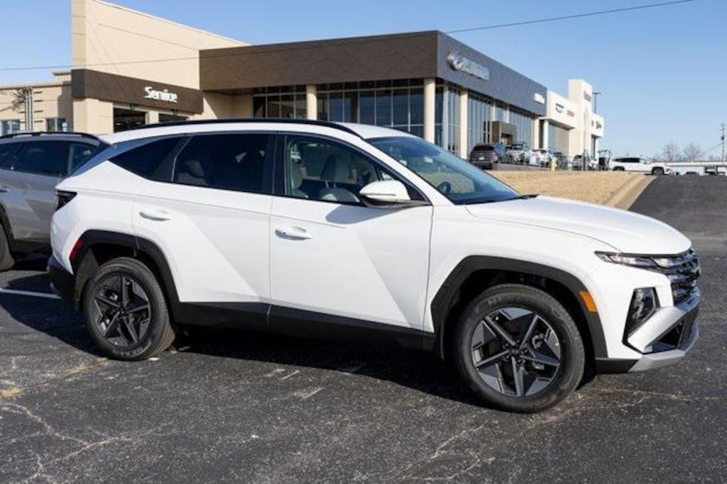 New 2026 Hyundai Tucson Hybrid SEL Convenience SUV