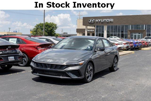 2025 Hyundai Elantra Sedan 