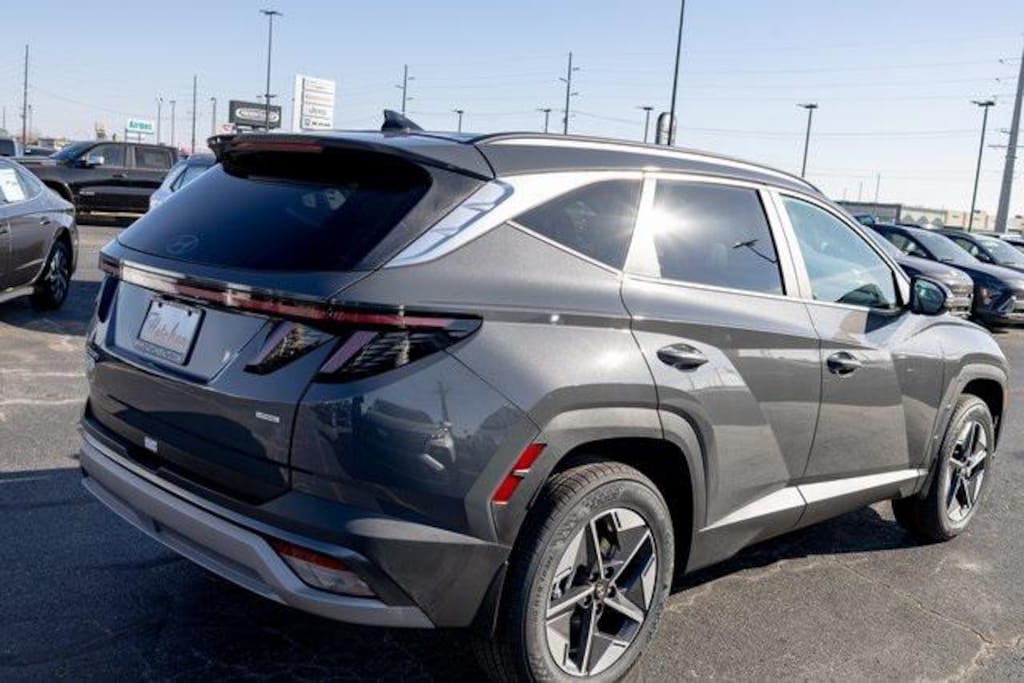 New 2026 Hyundai Tucson SEL Premium AWD SUV