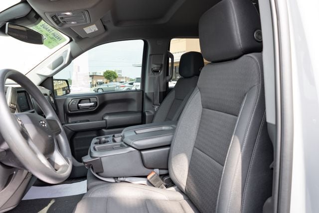 2024 Chevrolet Silverado 1500 Custom - Photo 15