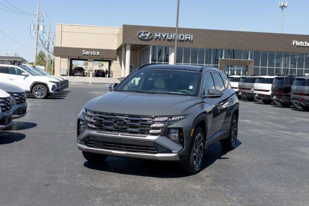 New 2026 Hyundai Tucson Limited AWD SUV