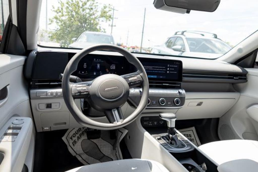 New 2026 Hyundai Kona SE FWD SUV