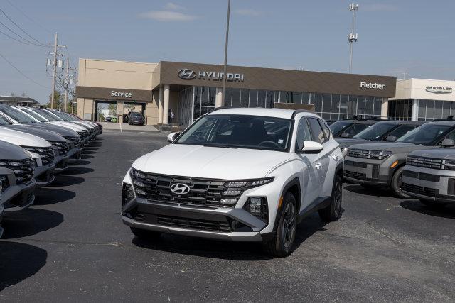 2026 Hyundai Tucson Hybrid SEL FWD SUV