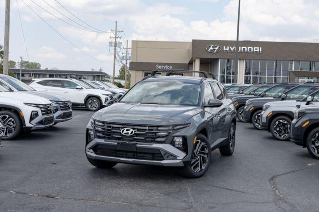 New 2026 Hyundai Tucson SEL Plus FWD SUV