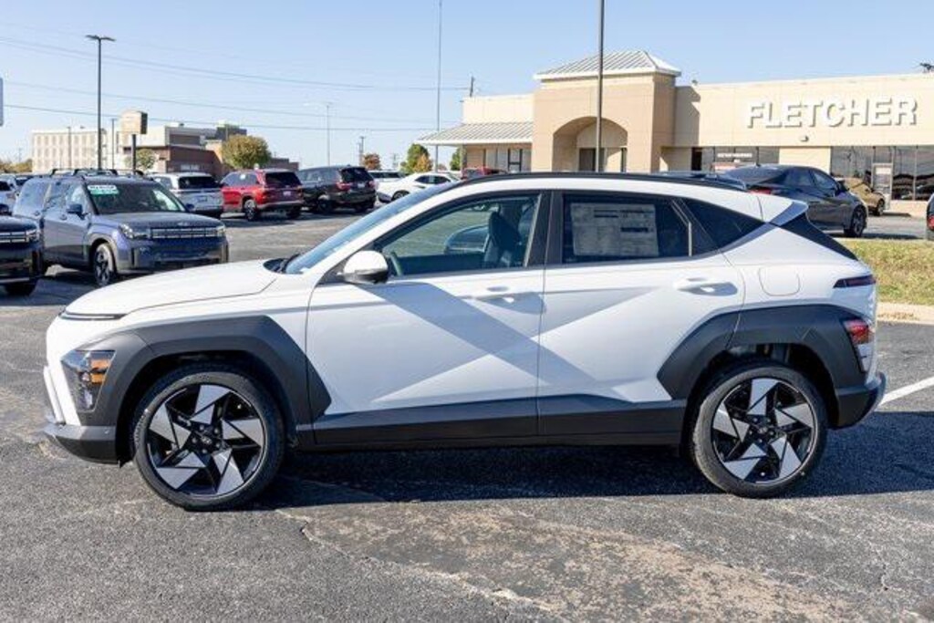 New 2026 Hyundai Kona Limited FWD SUV
