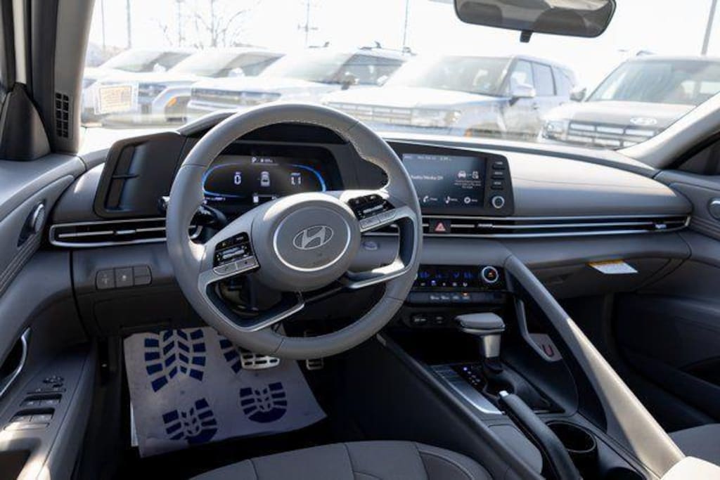 New 2026 Hyundai Elantra SEL Sport Sedan