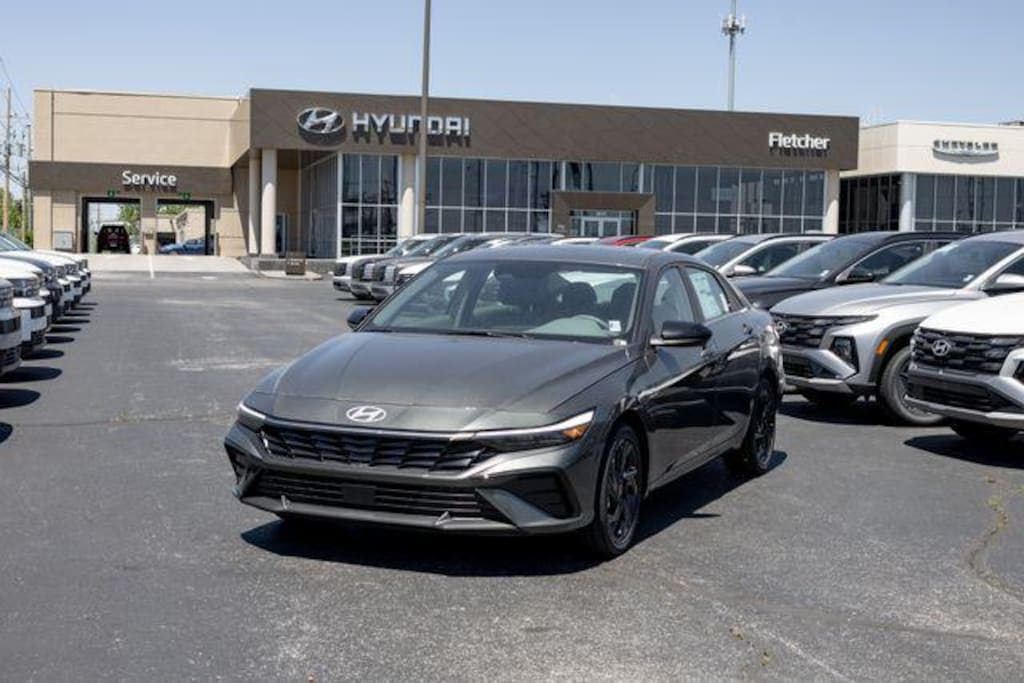 New 2026 Hyundai Elantra SEL Sport Premium Sedan