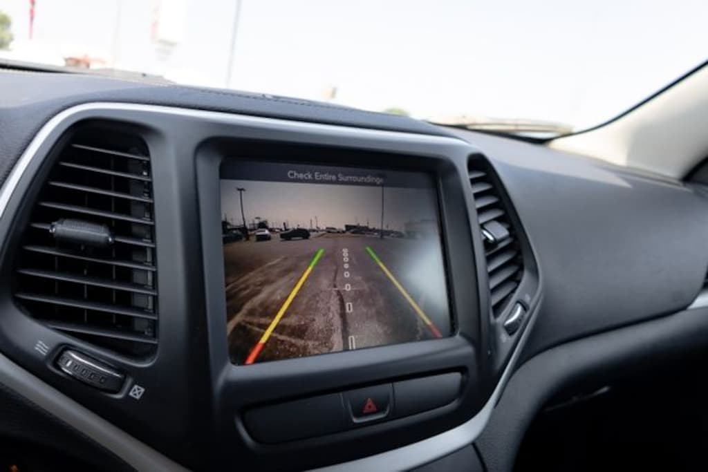 Certified 2018 Jeep Cherokee Latitude Plus SUV