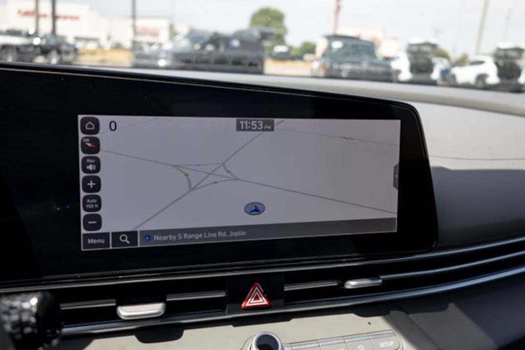 Used 2025 Hyundai Elantra SEL Convenience Sedan