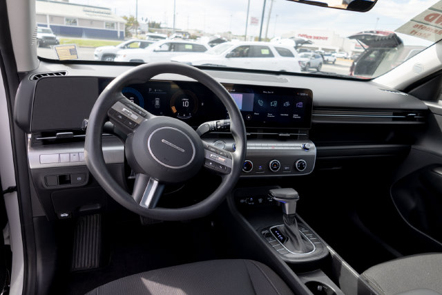 Used 2024 Hyundai Kona SE SUV