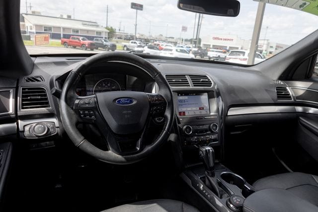 Used 2018 Ford Explorer XLT with VIN 1FM5K8D86JGC83796 for sale in Joplin, MO