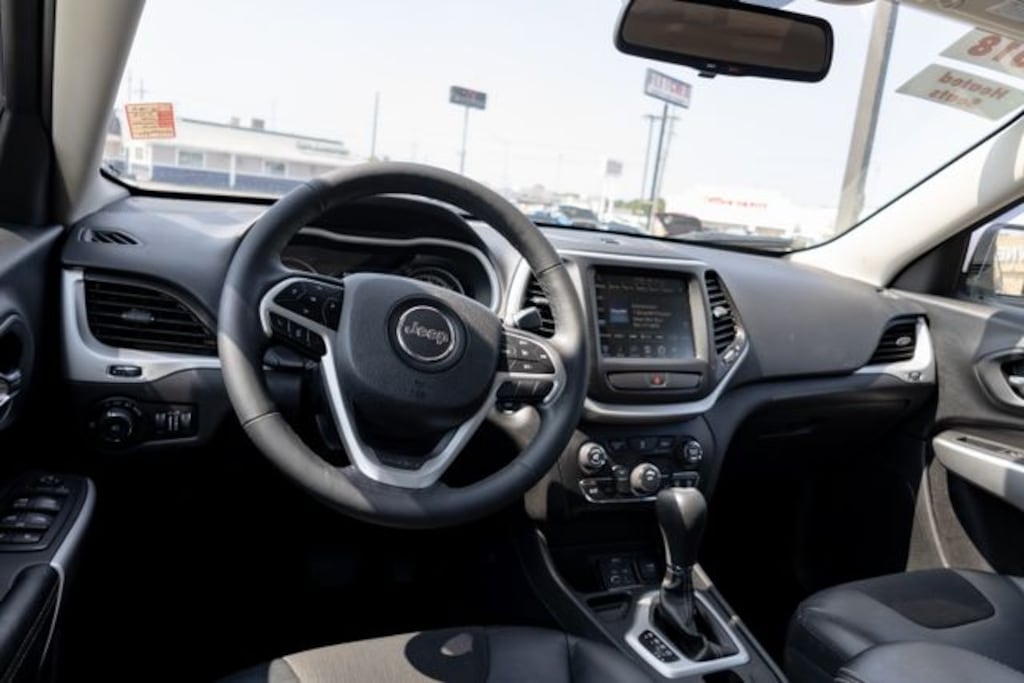 Certified 2018 Jeep Cherokee Latitude Plus SUV