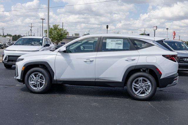 2026 Hyundai Tucson SE photo 4
