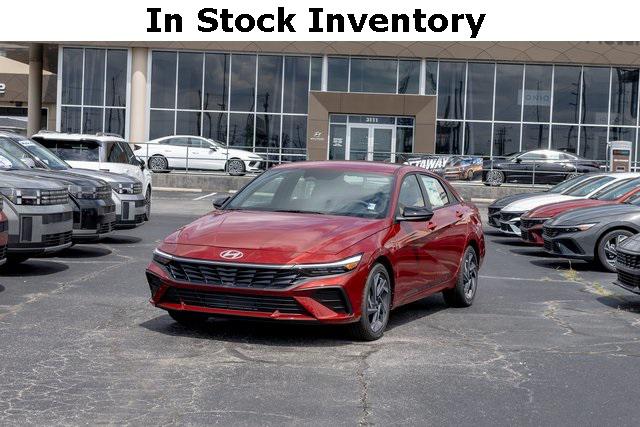 2025 Hyundai Elantra SEL Sport