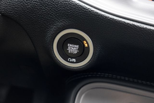 2023 Dodge Challenger SXT - Photo 8