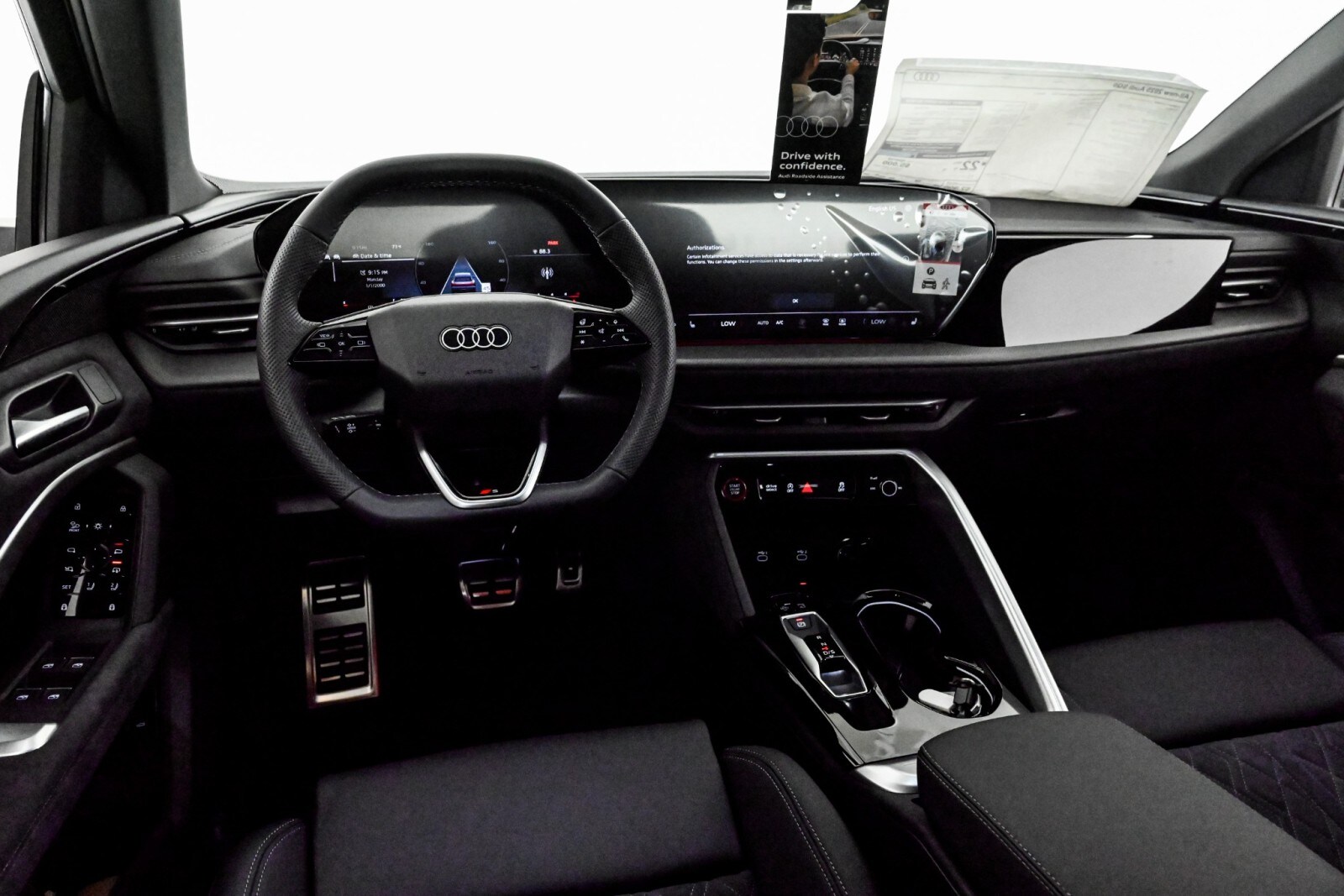 2025 Audi SQ5 Premium photo 3