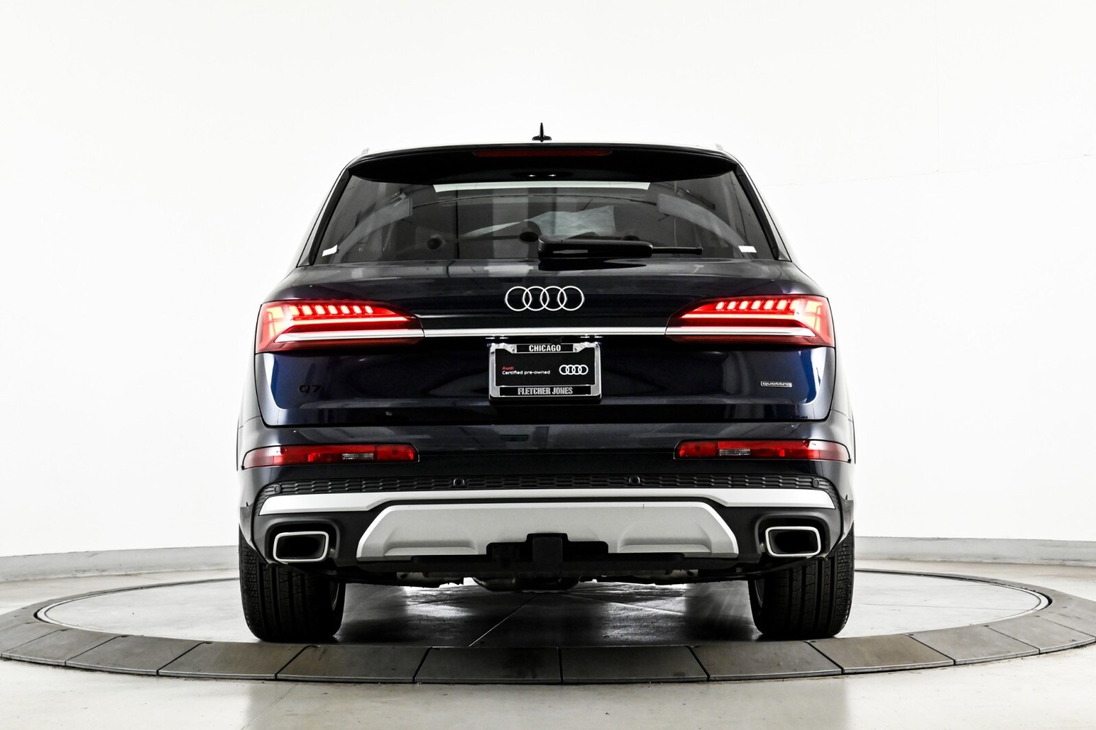 2025 Audi Q7 55 Prestige photo 3